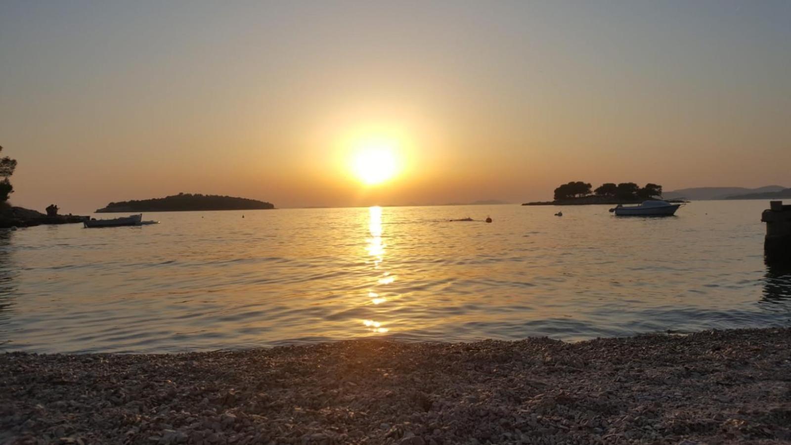 Apartmani Belvedere Bilo Dolac Bagian luar foto